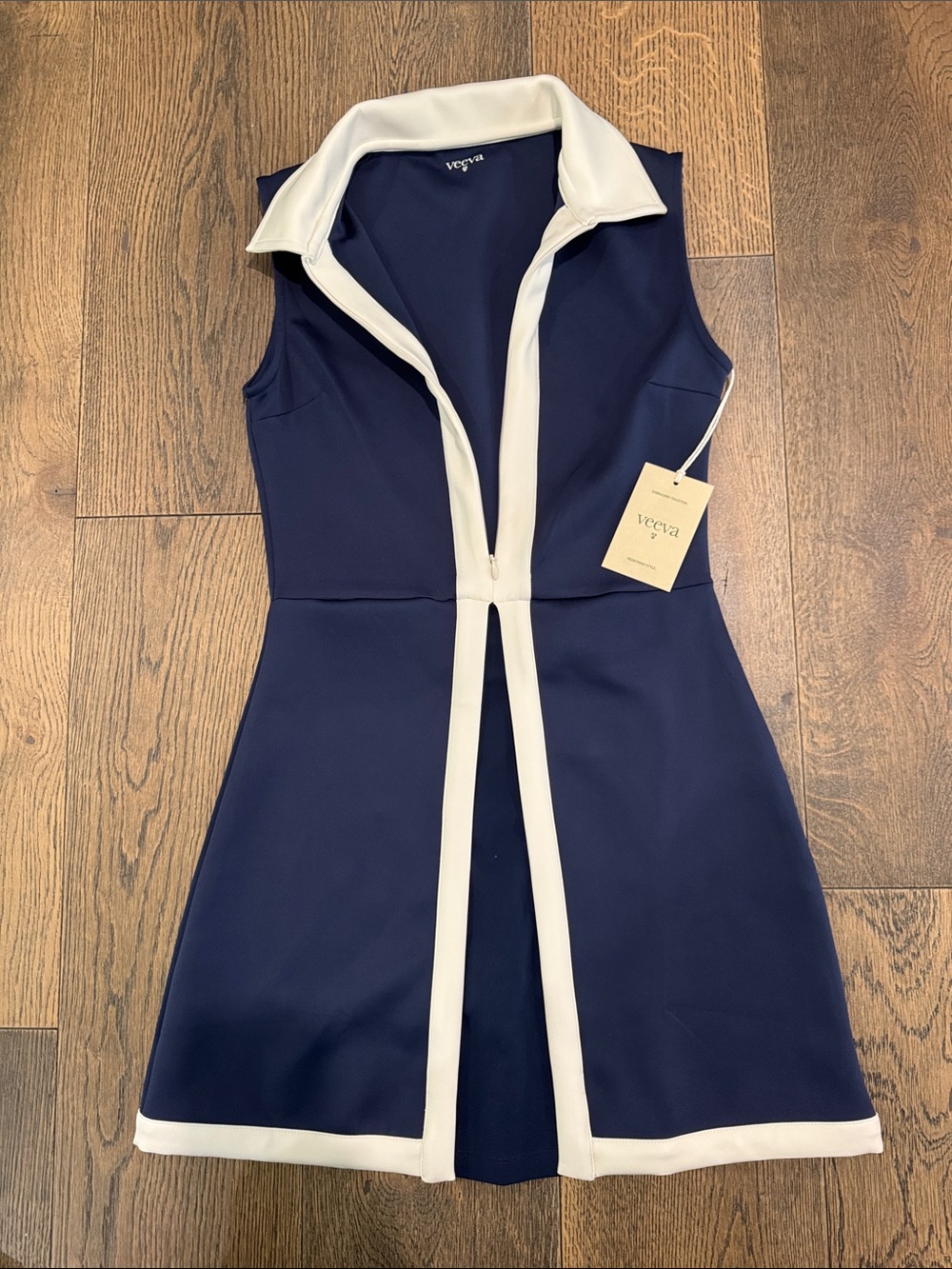 Veeva Navy & White Sleeveless Zip-Front Golf Dress Size Small